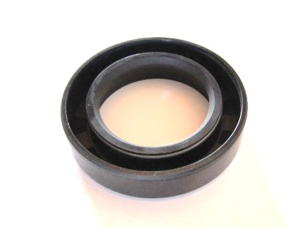 Seal for shaft 810,810C,1070,970 F059835