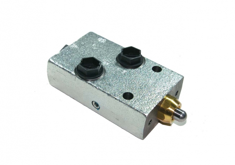 Control valve F062310